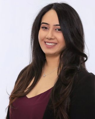 Photo of Sheffy Bhayee, Registered Psychotherapist, MA, RP