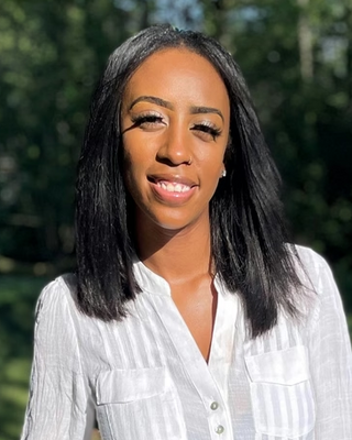 Photo of Taylor Isley-Clark, Licensed Professional Counselor, LPC