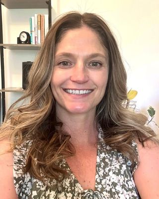 Photo of Lindsey McBride, Clinical Social Work/Therapist, LMSW, CSW-I