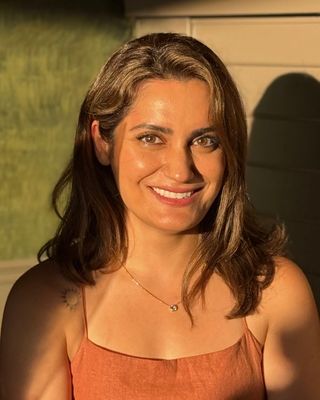 Photo of Dr. Parisa Waisi, Psychologist, PsyD