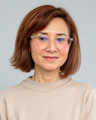Photo of Dr. Josie Valderrama, Psychologist, PsyD, MA