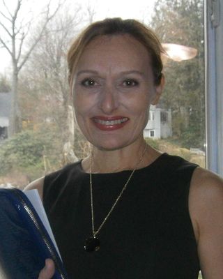 Photo of Julia Cooper - Brain Core Neurofeedback of Greenwich Connecticut, PsyD, LPC, Licensed Professional Counselor