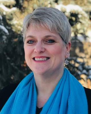 Photo of Heather Mackay, Clinical Social Work/Therapist in Edmonton, AB