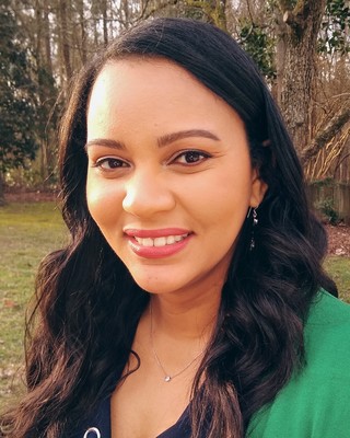 Photo of Ellie De Leon, Licensed Clinical Mental Health Counselor in Durham, NC