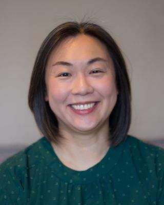 Photo of Vivian L. Hsiung, Professional Counselor Associate in Tigard, OR