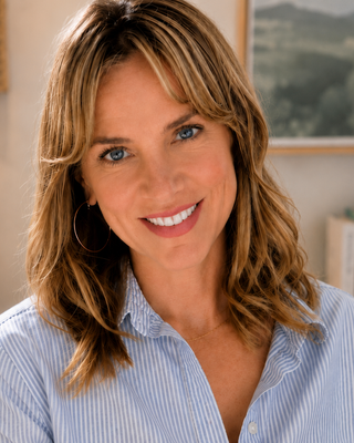 Photo of Frieda Toroman, Marriage & Family Therapist Associate, AMFT