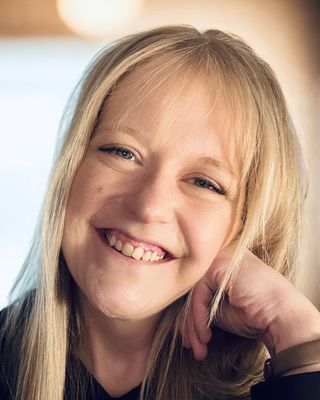Photo of Jenn Cormaney, Clinical Social Work/Therapist, MA, LISW
