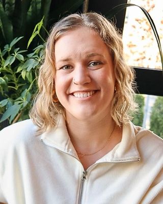 Photo of Mallory Lowell, Clinical Social Work/Therapist, LICSWA