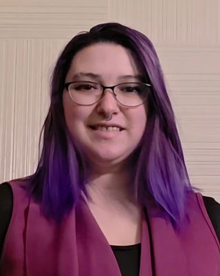 Photo of Emily Oxbrough, Master Social Worker, LLMSW