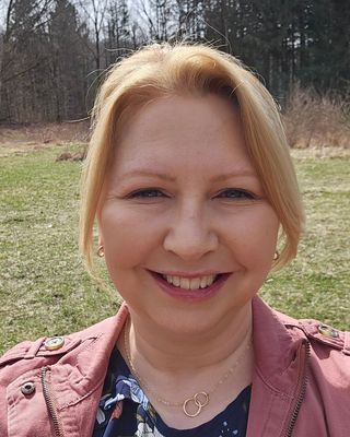 Photo of Melissa Manninen, Licensed Professional Counselor in Fenton, MI
