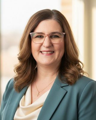Photo of Lora Braswell, Marriage & Family Therapist Associate, MA, MDiv, LMFTA
