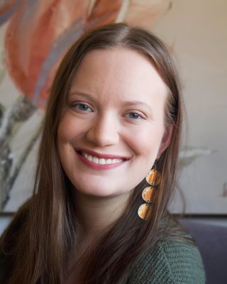 Photo of Lauren Buroker, Marriage & Family Therapist, LMFT