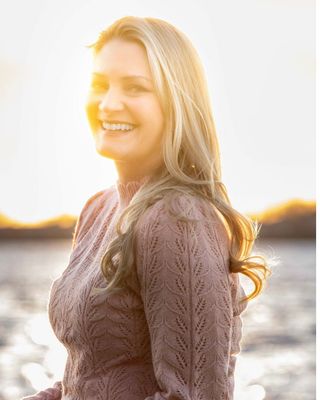 Photo of Jana Oberheu, Clinical Social Work/Therapist, LICSW