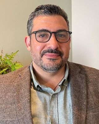 Photo of Hisham Hijazi, Counsellor, MBACP
