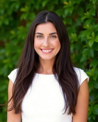 Photo of Erin Sahn, Clinical Social Work/Therapist, LCSW