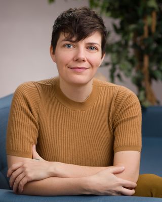 Photo of Jeanie Lee, Marriage & Family Therapist Associate