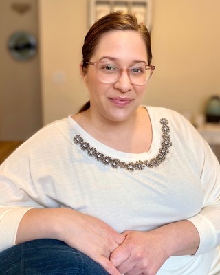 Photo of Jennifer Macias, Marriage & Family Therapist Associate in Chicago, IL