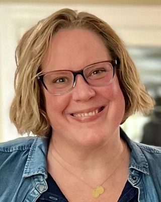 Photo of Laura Jill DeInnocentiis, Clinical Social Work/Therapist, LCSW