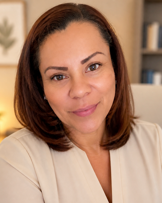 Photo of Siomara M Calixtro, Marriage & Family Therapist, MA, MFTI, CHT