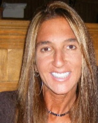 Photo of Linzi Levinson - Quality For Life Coaching, MAPhD, program, complet, CRS-DAP