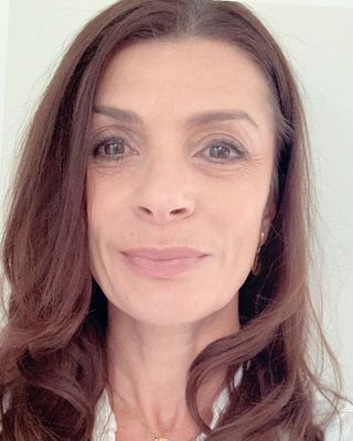 Photo of Sonia Costantini, Counsellor in TW12, England