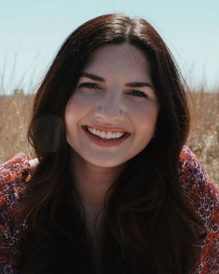 Photo of Kirsten Davis, Pre-Licensed Professional, LPC-R