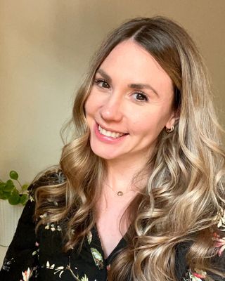Photo of Lisa Noe, Licensed Professional Counselor, LPC