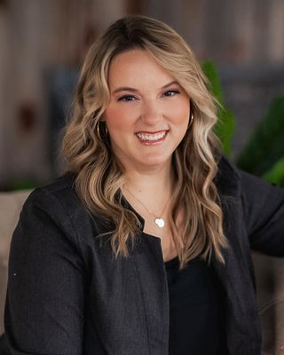 Photo of Carly Schultz, Licensed Master Social Worker, LLMSW