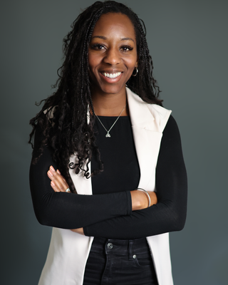 Photo of Queen LaVon Dash, Clinical Social Work/Therapist, LCSW