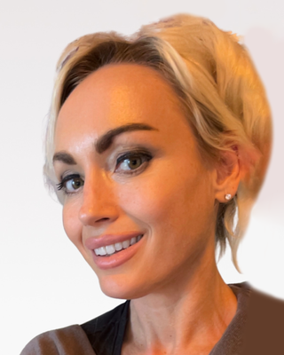 Photo of Chandra Hoelsken, Marriage & Family Therapist, LMFT