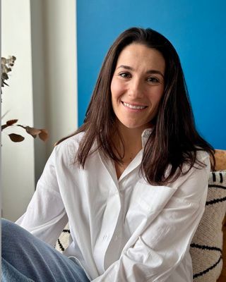 Photo of Avallon Leopold, Registered Social Worker, MSW, RSW