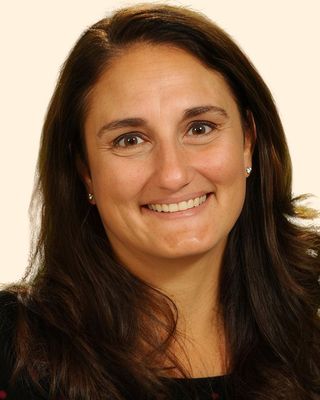 Photo of Lauren Ziady, Psychologist, LP