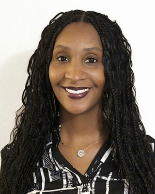 Photo of Bridgette Washington, LCSW, Clinical Social Work/Therapist