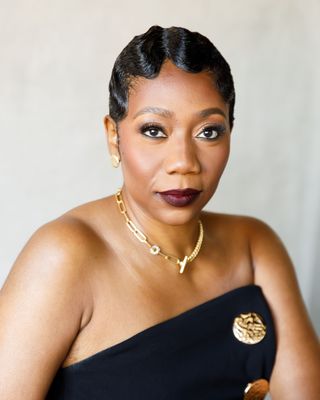 Photo of Roni'ka Cotton, Marriage & Family Therapist, LMFT