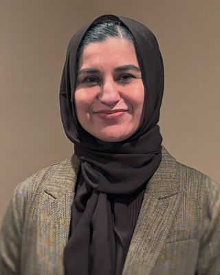 Photo of Hina R Aslam, Counselor