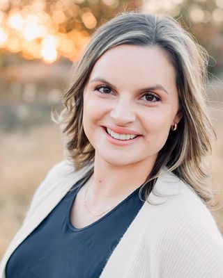 Photo of Haily Lipps, Clinical Social Work/Therapist, MSW, LCSW