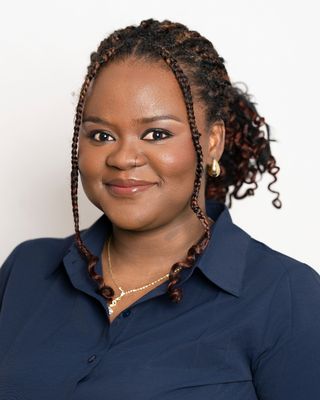 Photo of Zainab Adesewa Adenuga, Registered Psychotherapist (Qualifying), MACP, BPharm