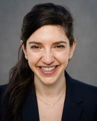 Photo of Dr. Einav Nahum, Psychologist, PsyD