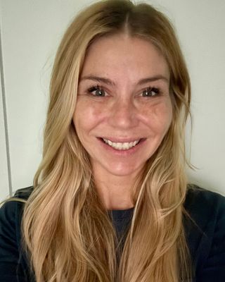 Photo of Victoria Shumard, Licensed Professional Counselor, LPC, LMHC