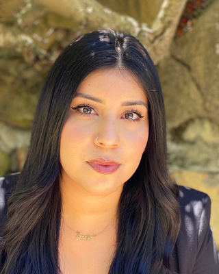 Photo of Jennifer Navarro, Marriage & Family Therapist, LMFT