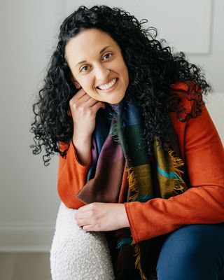 Photo of Amelia Hasbun, Marriage & Family Therapist, MS, LMFT