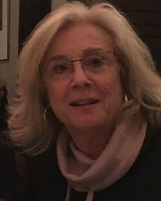 Photo of Julie Amann, Clinical Social Work/Therapist, LCSW