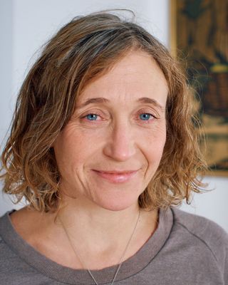 Photo of Fran Hatton, Counsellor, MSc, MBACP