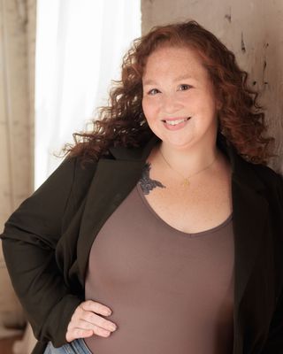 Photo of Amber Moskowitz, Clinical Social Work/Therapist, LCSW, CCTP