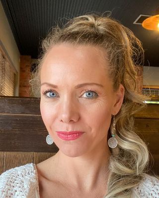 Photo of Janine Kennedy - Online Talk Therapies, Counsellor, PNCPS Acc.