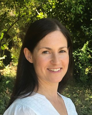 Photo of Noa Belling, Psychotherapist, MA