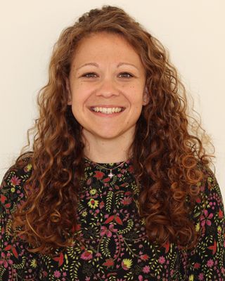 Photo of Dr Emily Bralee, Psychologist, PsychD, HCPC - Clin. Psych.