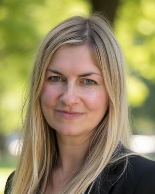 Photo of Helene Ross - Helene Ross, Child and Adolescent Psychotherapy, Psychotherapist