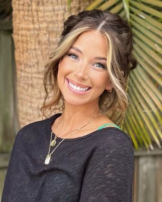 Photo of Hailey Oliver, Pre-Licensed Professional, MS, RMHCI