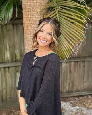 Photo of Hailey Oliver, Pre-Licensed Professional, MS, RMHCI